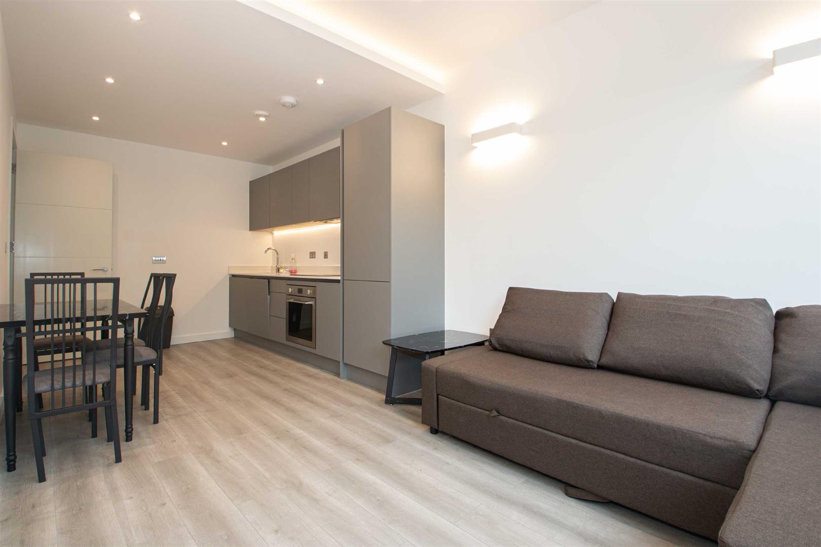 2 Foxhunter Drive, Linford Wood, Milton Keynes